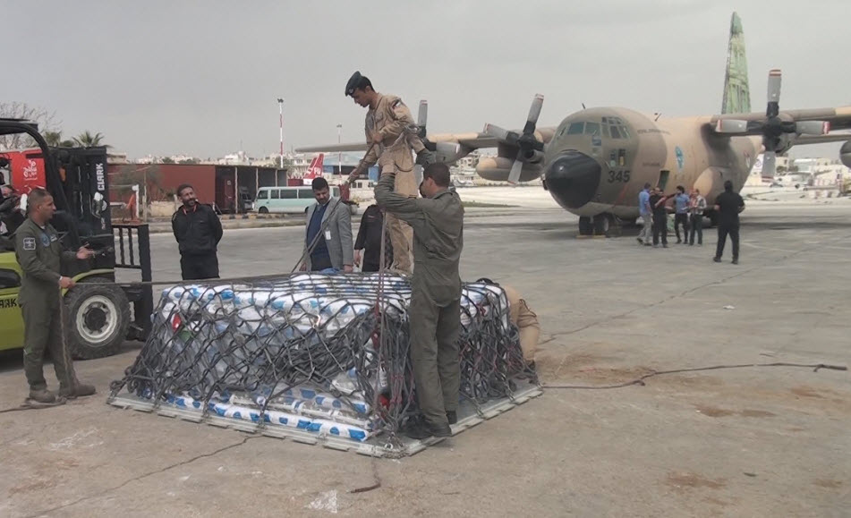 بتوجيهات ملكية.. "الخيرية الهاشمية" تسير طائرة مساعدات إلى الصومال.. تقرير تلفزيوني ومصور