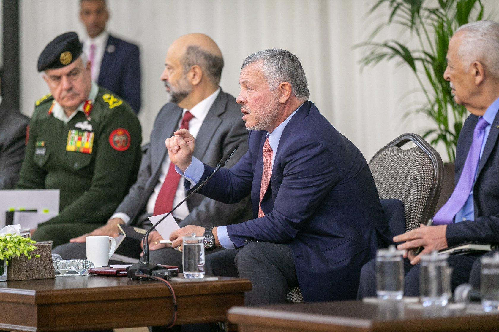 الملك عن الضرائب: خلص بكفي.. بدنا نخفف عليكم جميعا.. فيديو
