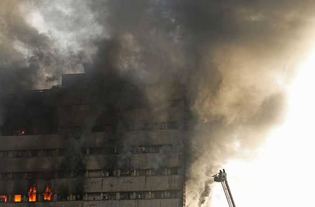  نحو 40 قتيلا جراء انهيار برج في العاصمة طهران.. مصور وفيديو