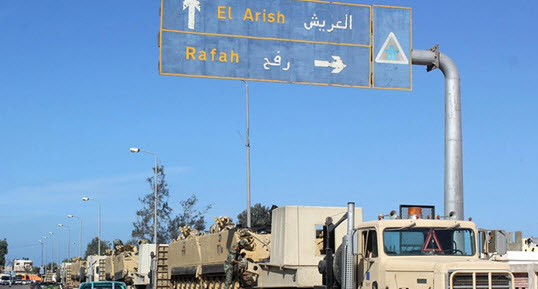 مقتل 3 ضباط و7 مجندين مصريين بتفجير في سيناء