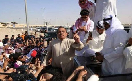 السلطات الكويتية تفرج عن المعارض مسلم البراك بعد عامين من سجنه