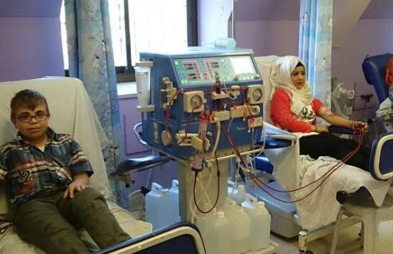 "صحة غزة" تحذر من انهيار القطاع الصحي وتوقف خدماتها