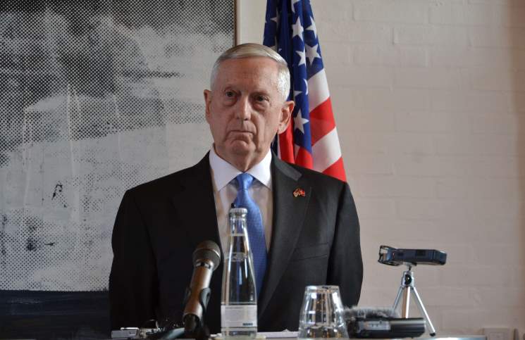 وزير الدفاع الأميركي: لا مفر من سقوط ضحايا مدنيين في سوريا والعراق