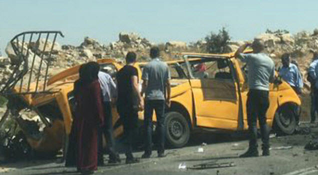 وفاة 6 فلسطينيين في حادث تصادم مع حافلة مدرعة للمستوطنين.. مصور واسماء