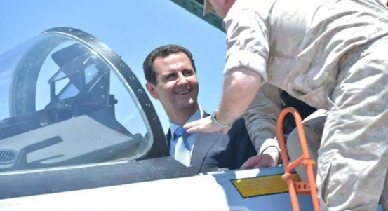 الأسد في حميميم.. ويتفقد طائرات روسيا الحربية