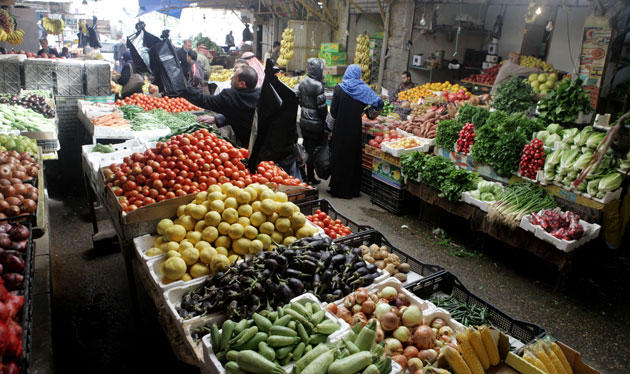 الإمارات ترفع الحظر عن استيراد المنتجات الزراعية الأردنية