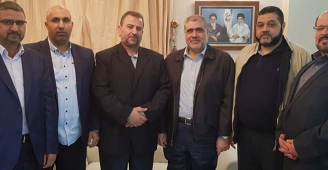 وفد حماس يصل طهران لبحث العلاقات الثنائية
