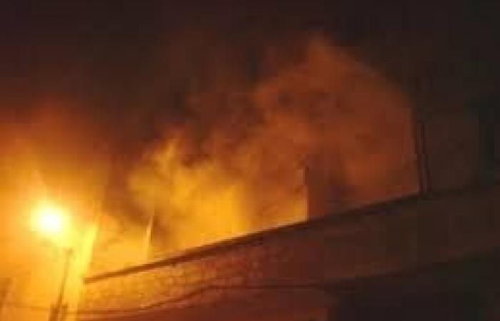مواطن يحرق منزله بعد خلاف مع زوجته