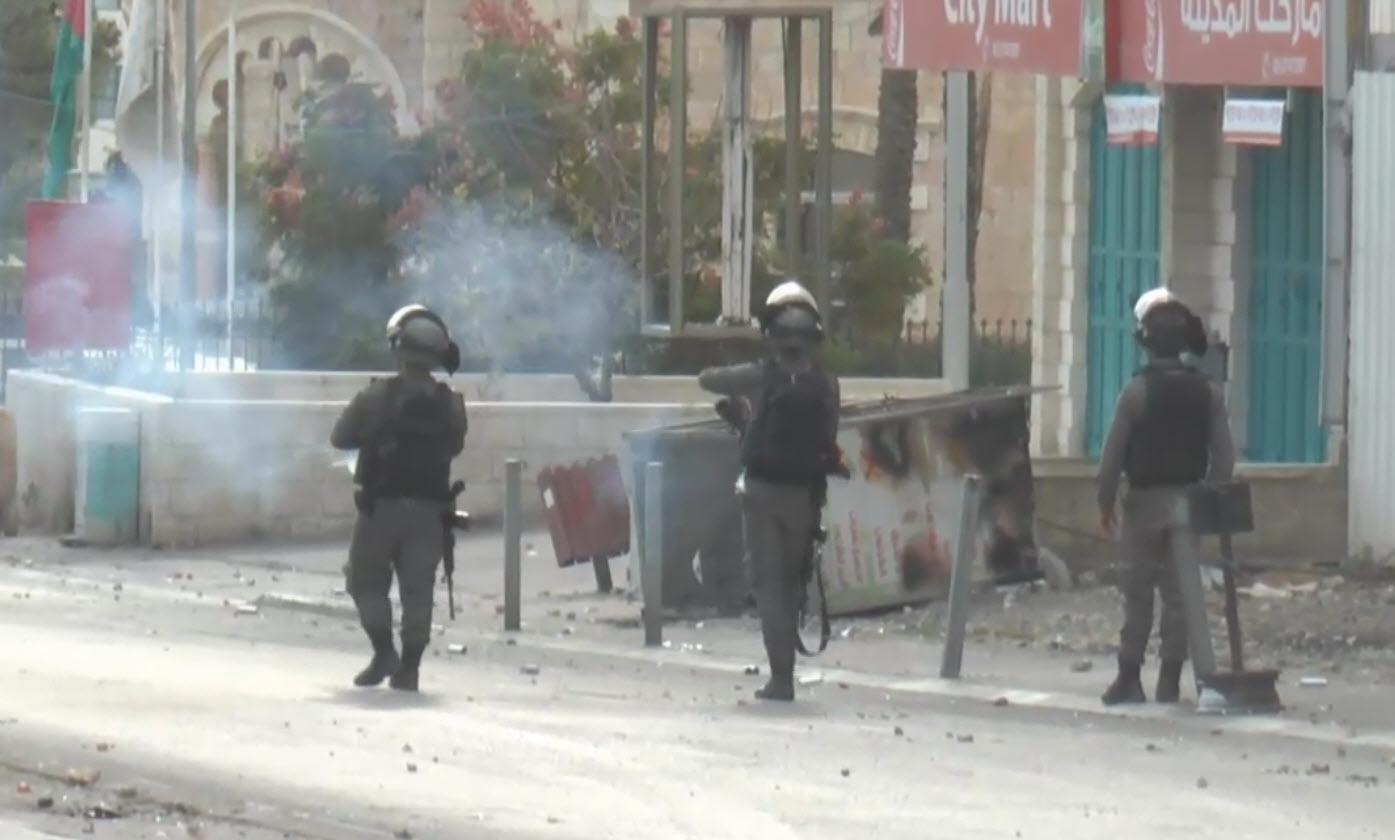 مواجهات عنيفة بين قوات الاحتلال وفلسطينيين في بيت لحم.. تقرير تلفزيوني