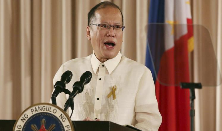 رئيس الفلبين يدعو لإقرار الحكم الذاتي للمسلمين