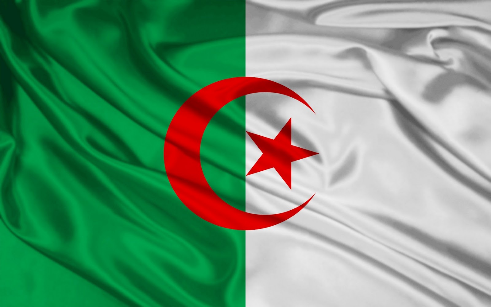 الجزائر تراجع قانون المحروقات لجذب رؤوس أموال جديدة