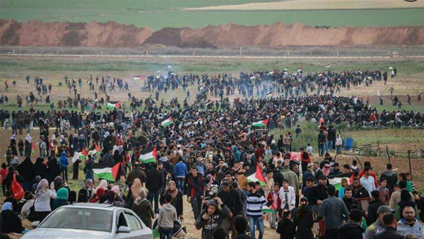 الجمعة التاسعة لمسيرات العودة في غزة.. "مستمرون رغم الحصار"