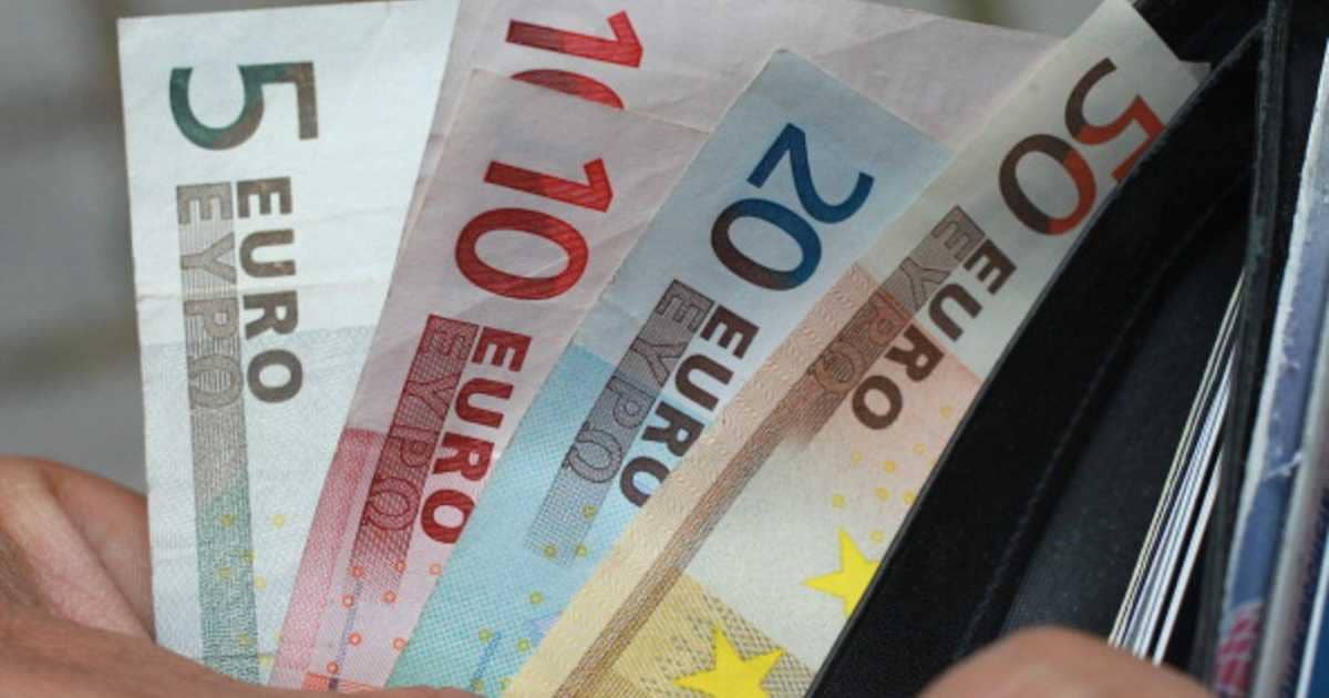 وزير المالية الألماني يؤكد على مصير العملة الأوروبية