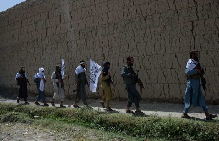 غارات أمريكية مع دخول مقاتلي طالبان مدينة غزنة اثر هجوم كبير