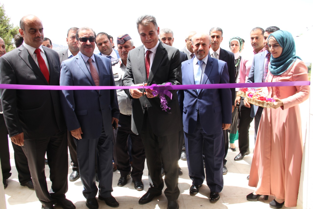 افتتاح مبنى مختبرات الحاسوب في كلية عجلون الجامعية...صور