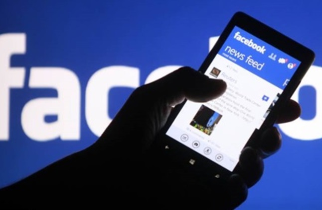 فيسبوك في "ورطة جديدة".. أرقام تكشف حجم الكارثة