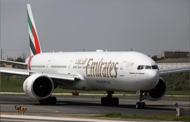 طيران الإمارات" تنفي سعيها للاستحواذ على "طيران الاتحاد"