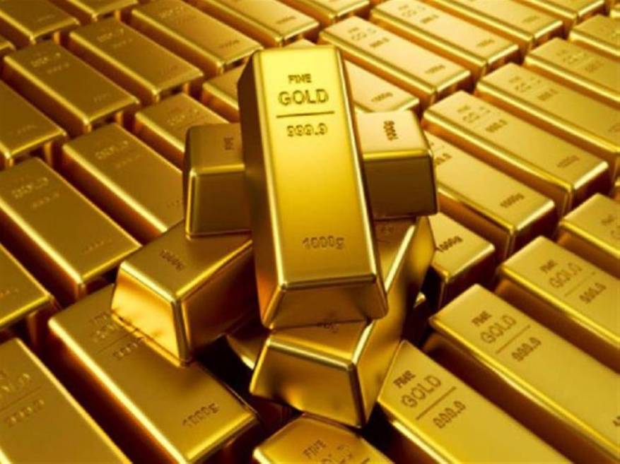 الذهب يرتفع ويتجه لأول مكسب أسبوعي في شهر