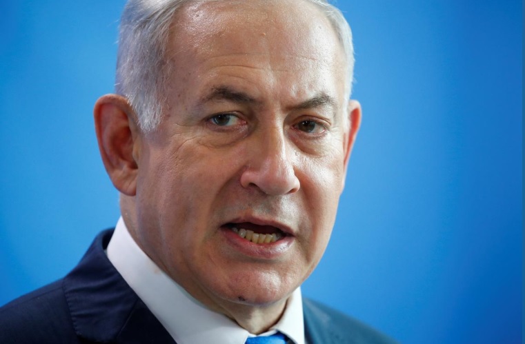 محامي رئيس وزراء العدو نتانياهو "متورط" في قضية فساد