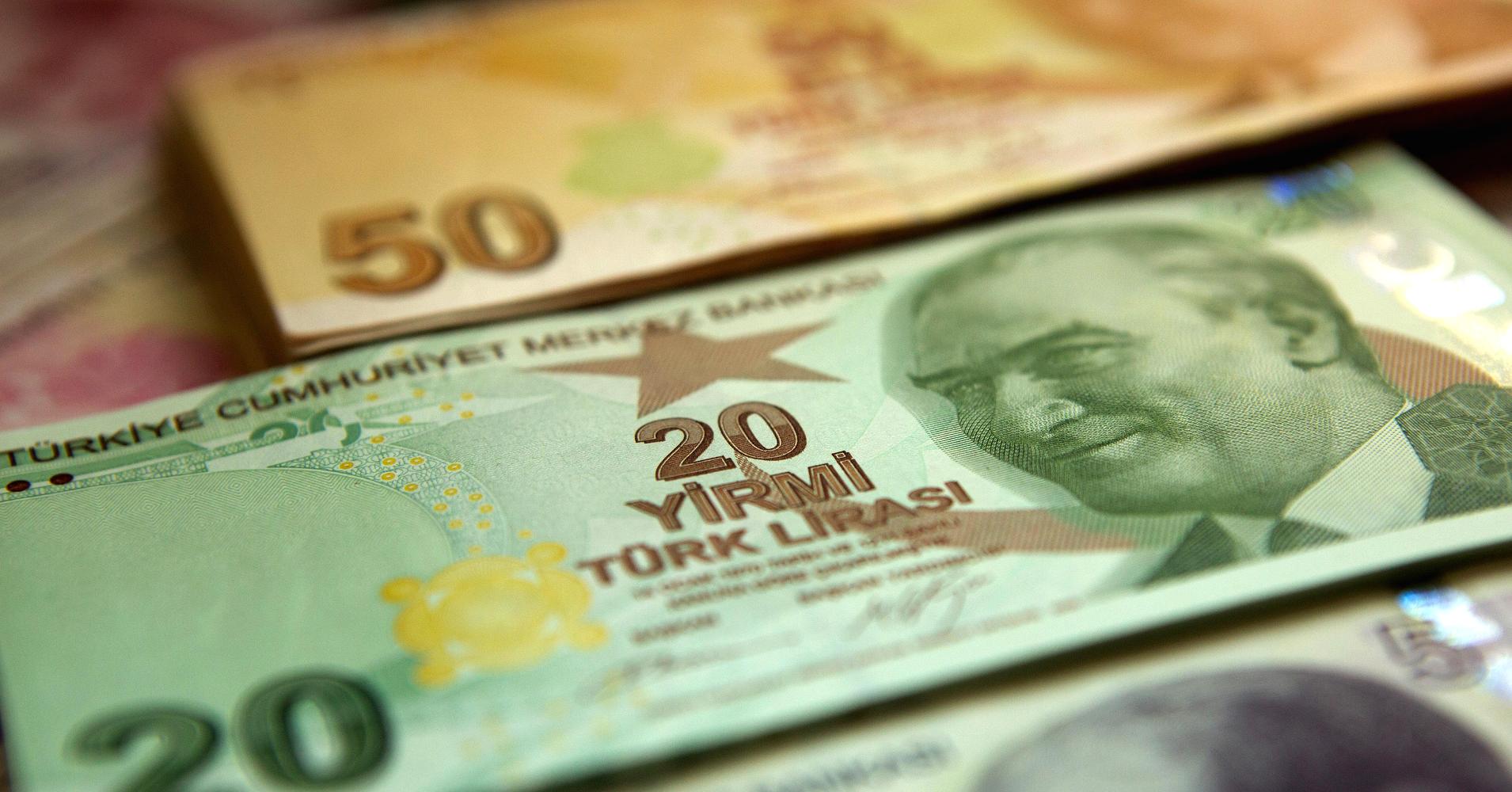 تركيا تلغي بعض القيود على استخدام العملات الأجنبية