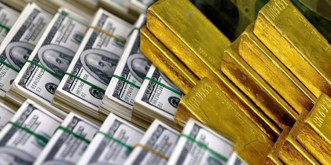 ارتفاع الذهب وهبوط الدولار في ظل ترقب قرار الاحتياط الأمريكي