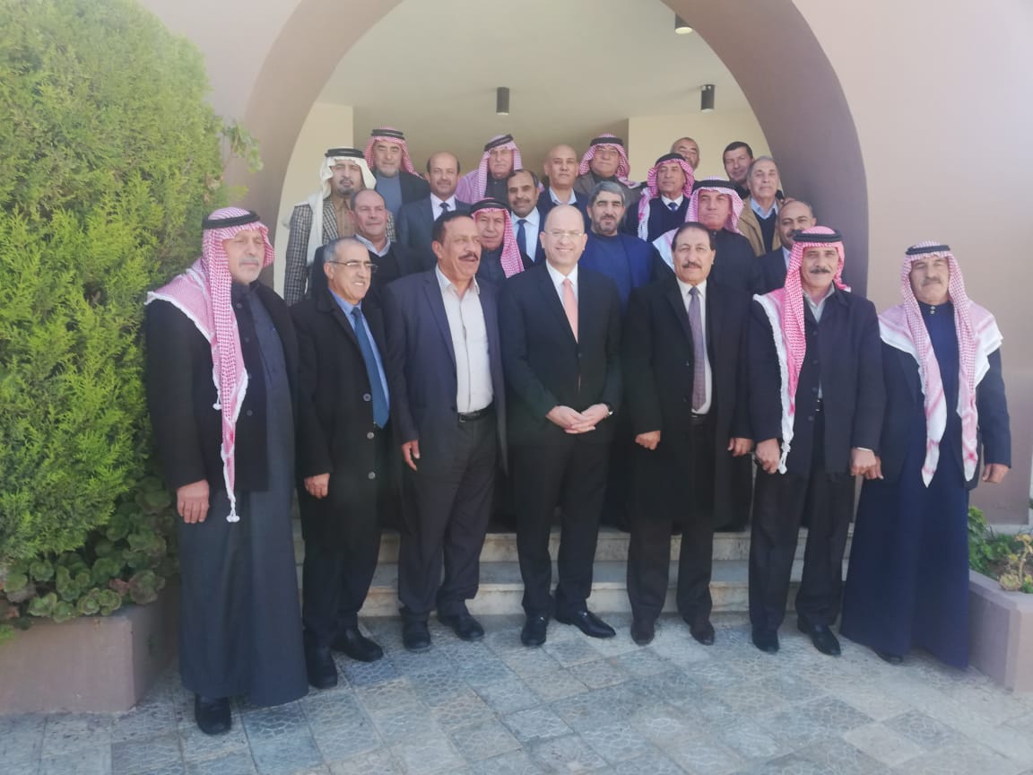 تجمع المتقاعدين العسكريين في الكرك يلتقي رئيس جامعة مؤته
