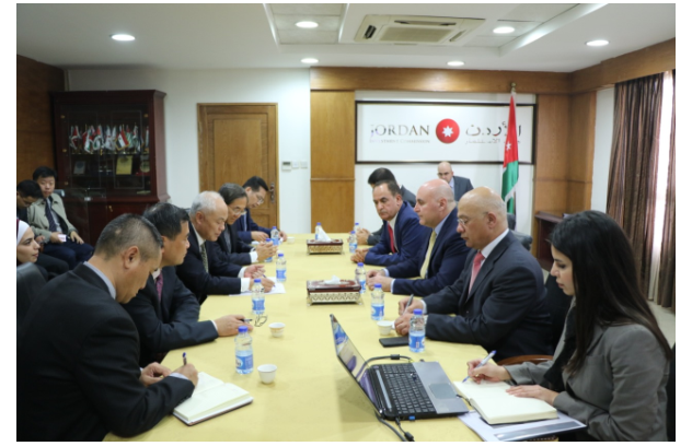 SDIC الصينية تؤكد إهتمامها بتوجيه إستثماراتها إلى الأردن