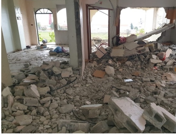 قوات الاحتلال تهدم منزل الأسير عرفات ارفاعية