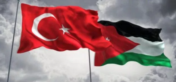 الأردن وتركيا يتفقان على تشجيع الاستثمار المتبادل بالمجالات الصحية