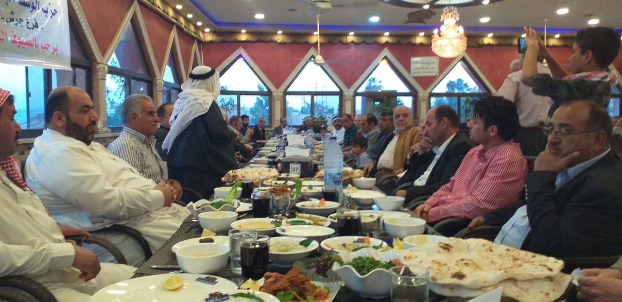 الوسط الاسلامي يقيم افطار رمضاني - صور
