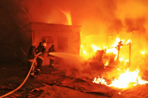  جرش: 6 إصابات اثر حريق منزل في منطقة ظهر السرو