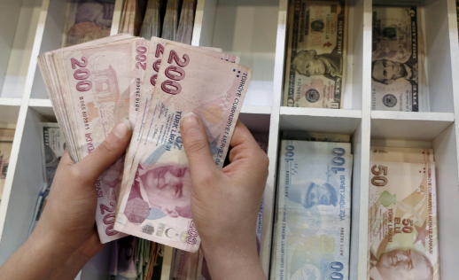 تركيا تخفض رسوم 22 سلعة أميركية إلى النصف
