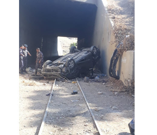 وفاة سيدة اثر حادث تدهور على أوتوستراد الزرقاء