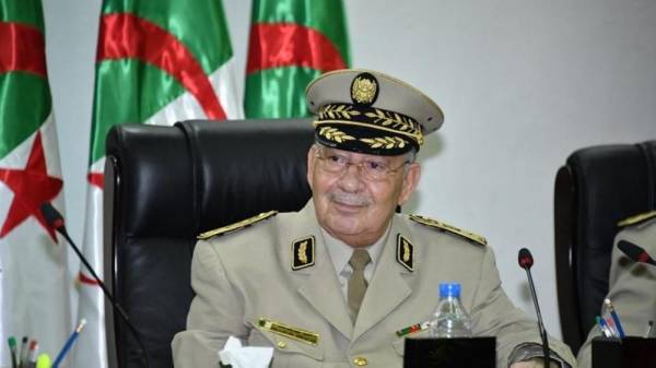 قائد الجيش الجزائري: بعض الأطراف تسعى لفراغ دستوري