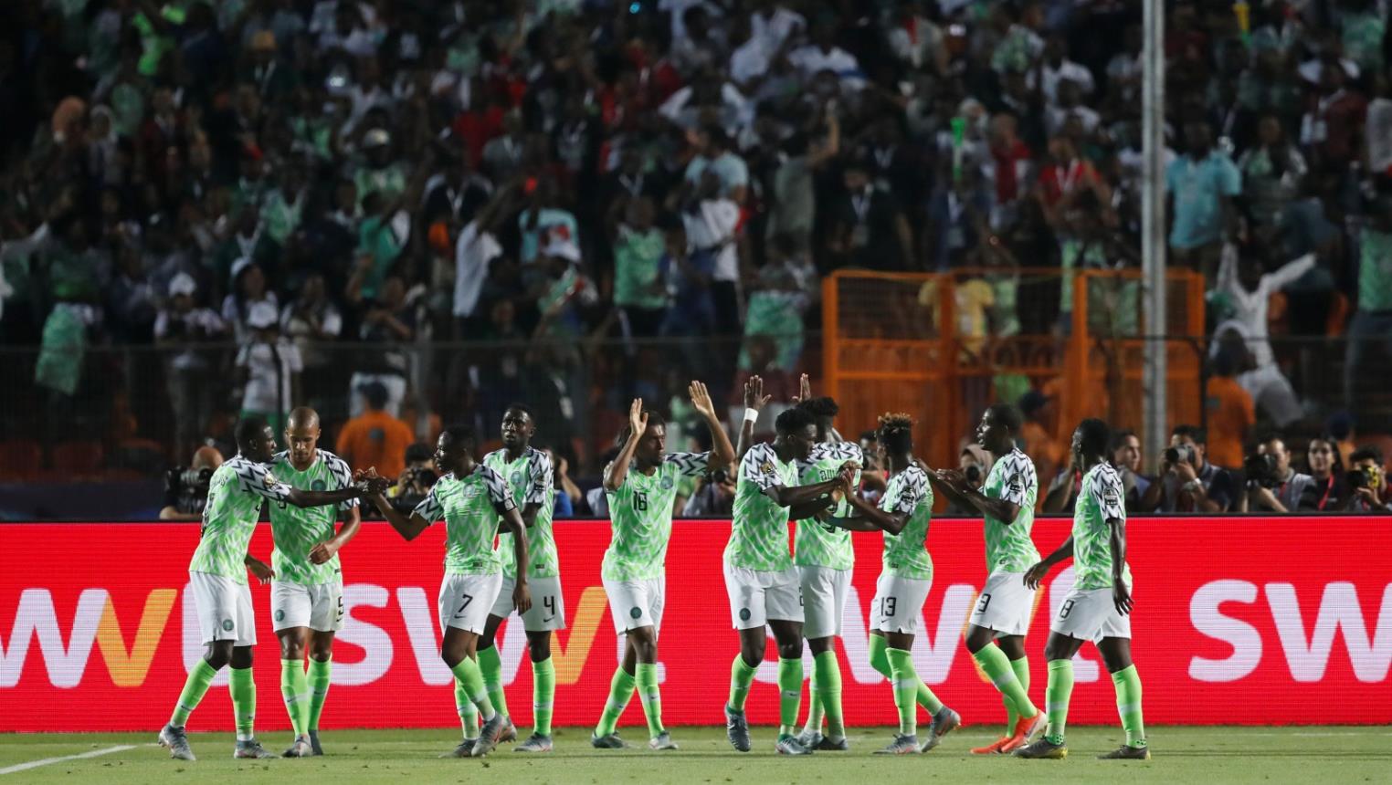 نيجيريا تنهي مغامرة جنوب إفريقيا وتصل نصف النهائي