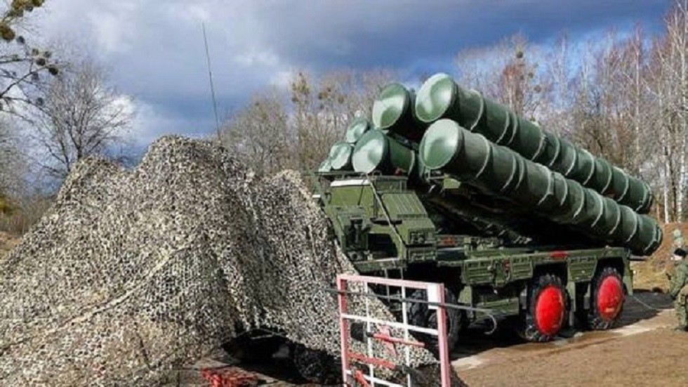 الناتو يعبر عن قلقه بعد إعلان تركيا بدء تسلم منظومة "إس-400" الروسية