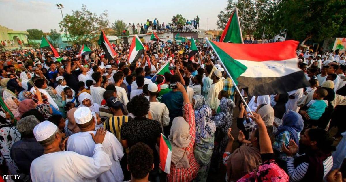 السودان.. خطوة إلى الأمام في انتظار "الاحتفال الكبير"