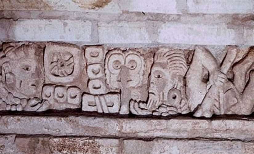 اكتشاف لوحة حجرية عمرها 1225 عامًا شمالي الصين