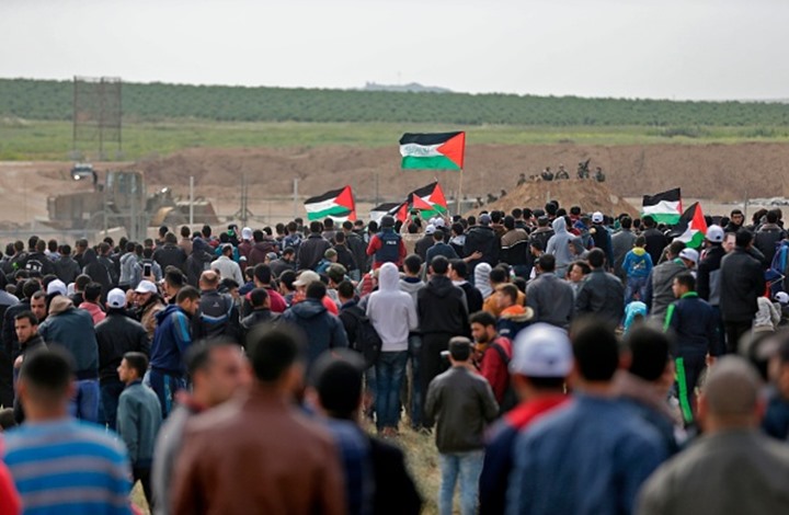 حماس تؤكد سلمية مسيرات العودة وشعبيتها