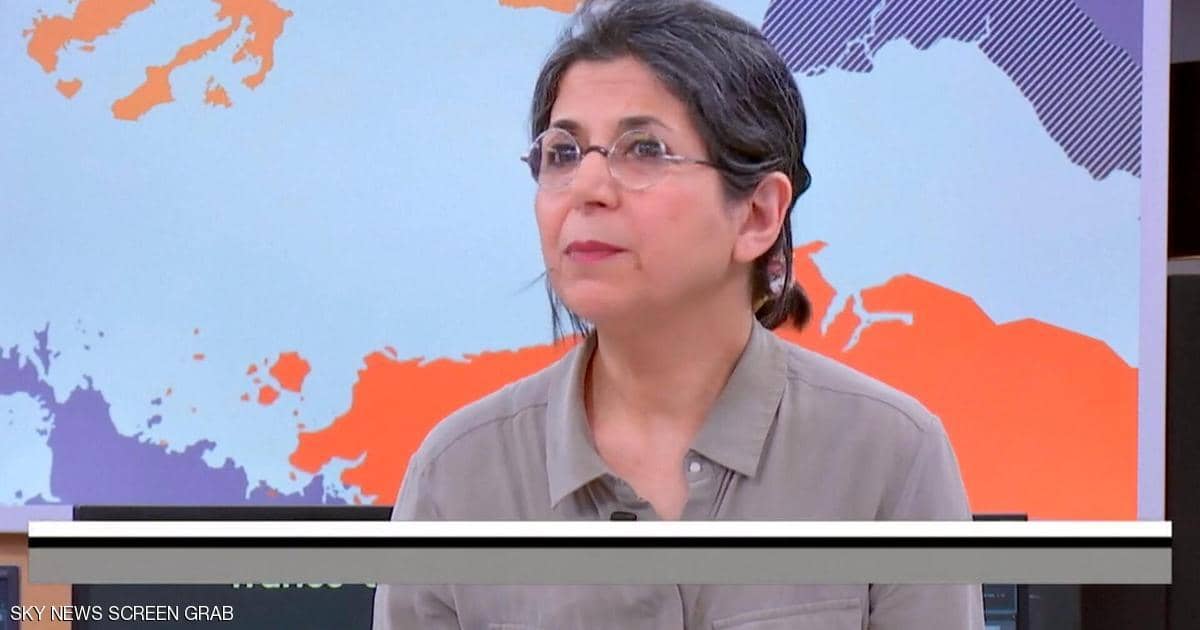إيران تعتقل باحثة فرنسية .. وباريس تحتج