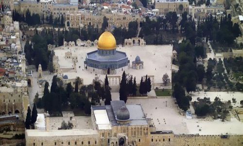 مفتي القدس يعلن عن تأخير صلاة العيد في الأقصى