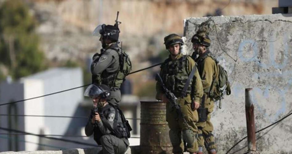 اعتقالات صهيونية تطال 15 فلسطينيًا من الضفة والقدس