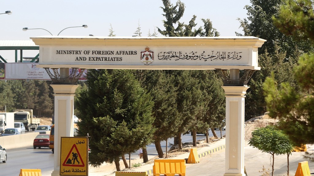 "الخارجية": إطلاق سراح مواطن أردني احتجزه مجهولون في سوريا