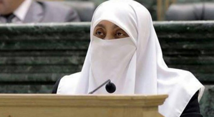 النائب العتوم تطالب بإنصاف طلبة السودان من خلال الإلتزام بقرار مجلس التعليم العالي