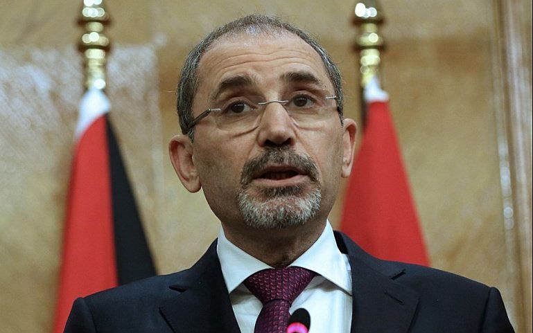وزير الخارجية الصفدي يحذر من التلاعب بمستقبل المنطقة "لأغراض انتخابية"