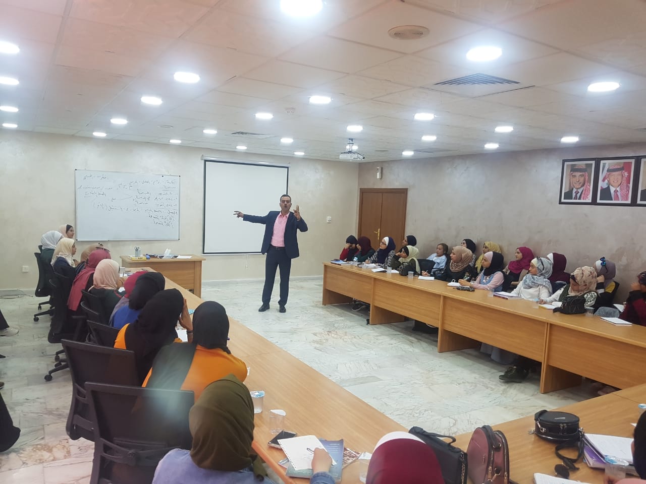 العقبة.. تواصل مبادرة "لمصلحة الطالب " وسط حضور ما يزيد عن ٥٠٠ طالب وطالبة - مصور