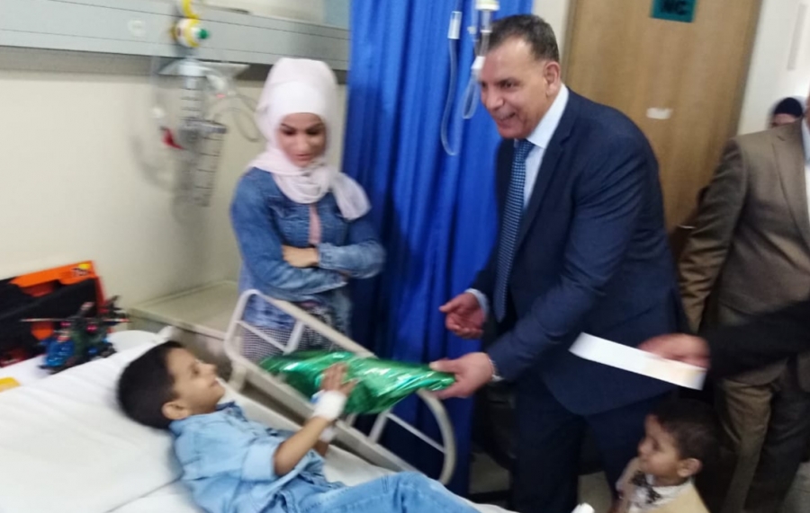 وزير الصحة يتفقد مستشفى الزرقاء
