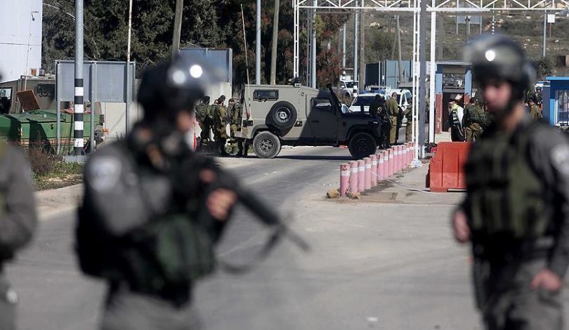الاحتلال يفرض طوقا أمنيا بالضفة ويغلق معابر غزة