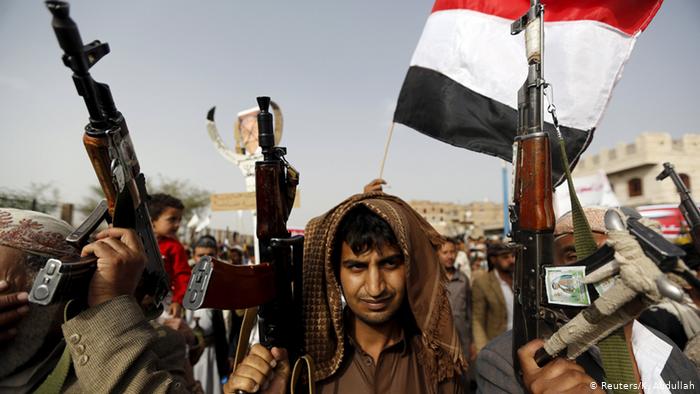 السعودية تجري محادثات مع المتمردين الحوثيين في اليمن
