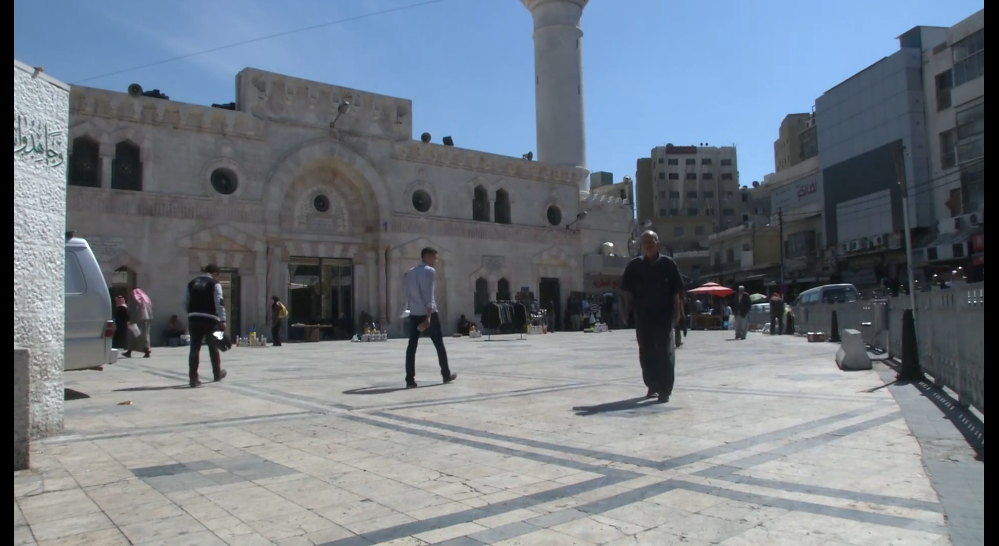 أردنيون يتمنون في ذكرى المولد النبوي صلاح حال الأمة.. تقرير تلفزيوني